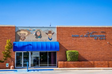 Truth or Consequences, NM, USA - 2 Mayıs 2022: The Heritage local bank