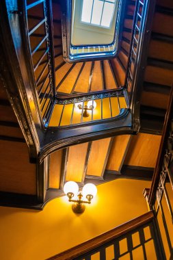 Minnesota, MN, ABD - 8 Haziran 2022: Minnesota Eyalet Kongre Binası 'nın iç binasının geniş koridorları