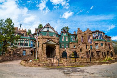 Colorado Springs, CO - 06 Mayıs 2022: Miramont Şato Müzesi