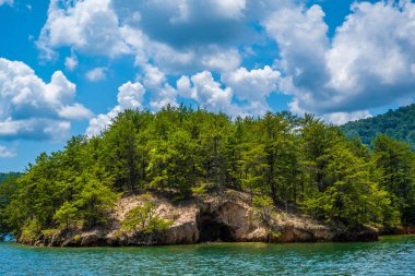 Jocassee Gölü, Güney Carolina manzarası