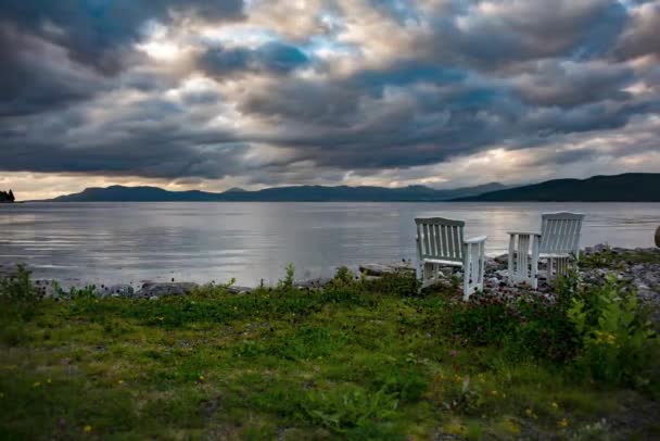 Timelapse Amazing View Lake Shore Table Chairs Shore Clouds Fly — Stock Video
