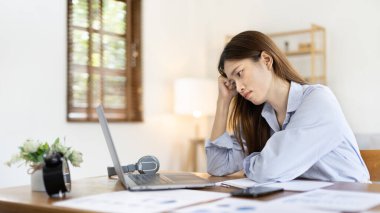 Young woman stressed or worried about doing a wrong job, Despair or disappointment, Sad feeling, Suffering, Desperate, Hopeless, Fail, disastrous, bankrupt, Scared, panicky, Failure of life.