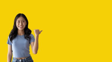 Asian woman pointing finger inviting click here, It is recommended to follow this direction or click on this link, Space for promotion here, Register or apply for membership, Click here.
