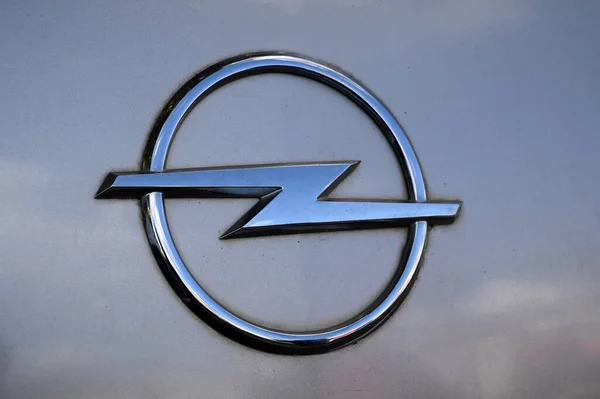 Logotipo Del Coche Opel Cerca — Foto de Stock