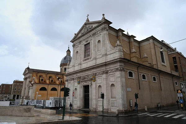 ジロラモ クロアティ教会とローマのサン ロッコ アウグスト教会 — ストック写真