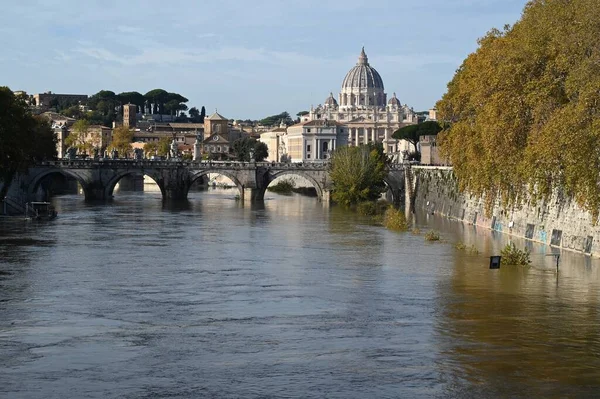 Most Sant Angelo Přes Řeku Tiber Římě — Stock fotografie