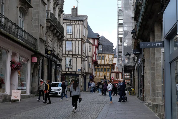 Touristes Rue Monnaie Dans Ville Vannes — Photo