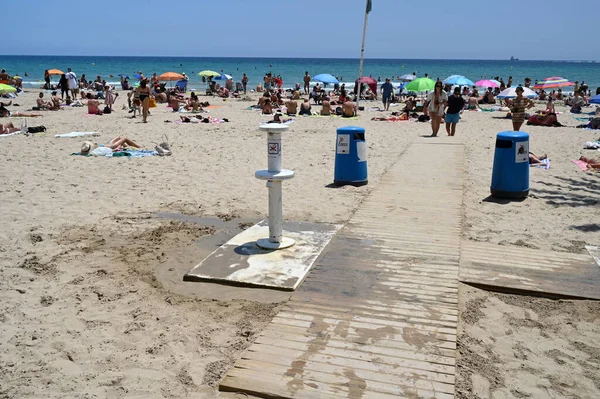 Punto Agua Para Lavar Los Pies Playa Postiguet Alicante — Foto de Stock