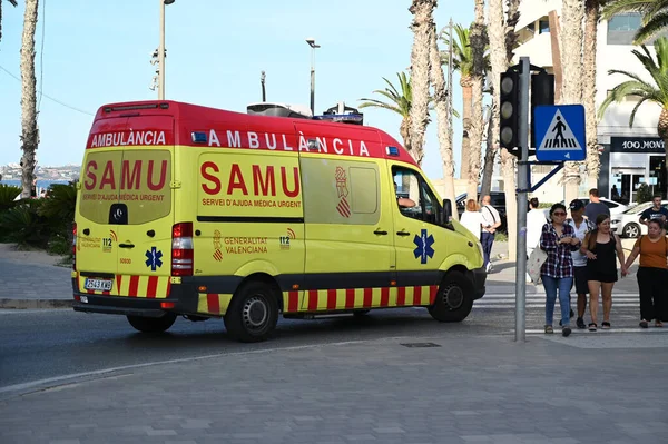 Krankenwagen Der Samu Auf Einer Straße Alicante lizenzfreie Stockfotos