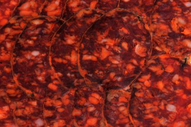 Chorizo arka planda yakın çekim yapar 