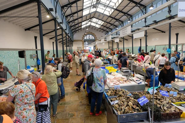 ヴァンヌの魚市場のインテリアビュー — ストック写真