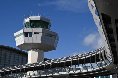 Hırvatistan 'daki Dubrovnik havaalanının kontrol kulesi