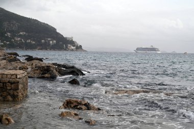 Adriyatik Denizi 'ndeki Viking gemisi Dubrovnik açıklarında.