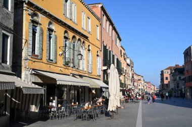 Venedik Via Garibaldi Bar ve restoranlarıyla