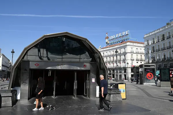 Stock image Entrance to the Sol metro station located Puerta del Sol in Madrid with commuters 