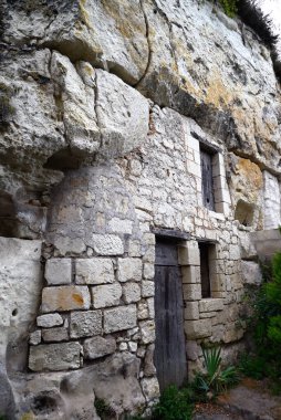 Maine-et-Loire 'deki Turquant köyündeki mağara evi.