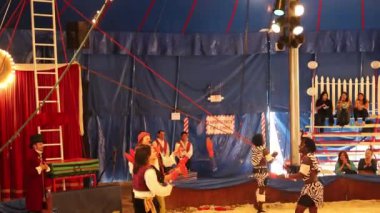 Ekim 2022: Sekoya şehri, Kaliforniya: Zoppe ailesi daireleri