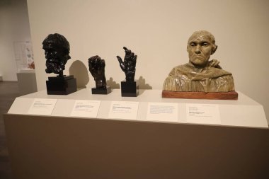 9-9-2023,: Stanford, California, ABD: Rodin Heykeli, Cantor Müzesi, Stanford Üniversitesi, Kaliforniya