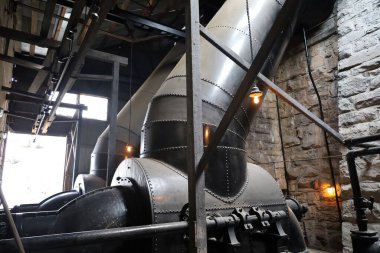 2-2-2022: Folsom California: Folsom hidroelektrik parkı ve Natoma Gölü