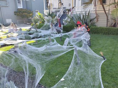10-28-23: Alameda, California: Alameda Cadılar Bayramı kutlamaları