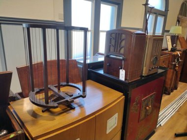 10-28-2023: Alameda, Kaliforniya, ABD: Alameda Radyo Müzesi