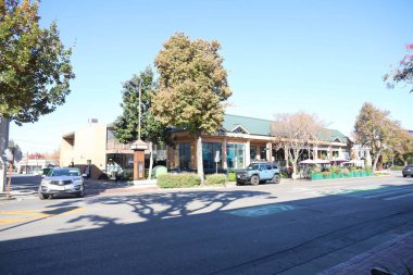 11-27-2023: Menko Park, California: Menlo Park şehir merkezi