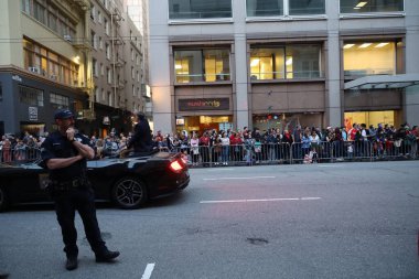 2-24-2024: San Francisco, California: Çin Yeni Yıl Geçidi,