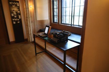 4-9-2024: Glen Ellen, California, ABD: Jack London State Park, aile evi