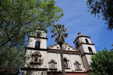 4-20-2024: Sacramento, California: Asissi 'li Aziz Francis, Katolik Kilisesi
