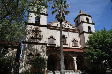 4-20-2024: Sacramento, California: Asissi 'li Aziz Francis, Katolik Kilisesi
