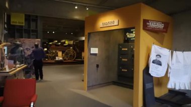 8-2-2022: Oakland, California, ABD: Metropolitan Müzesi