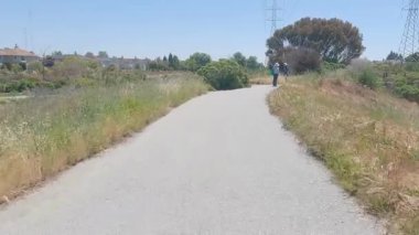 8-15-2023: Sekoya kıyıları, Kaliforniya, ABD: Biiking Redwood kıyı izleri