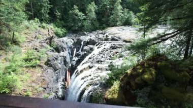 İngiliz Şelalesi Vancouver Adası, İngiliz Kolombiyası, Kanada