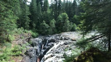 İngiliz Şelalesi Vancouver Adası, İngiliz Kolombiyası, Kanada