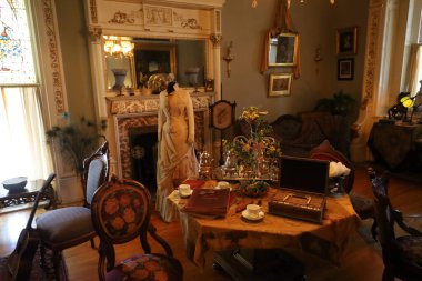 7-6-2025 Victoria, İngiliz Kolombiyası. Kanada: Victoria, British Columbia, Kanada 'daki Craigdarroch kalesi