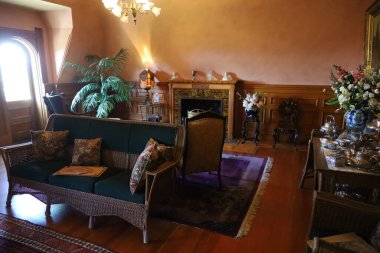 7-6-2025 Victoria, İngiliz Kolombiyası. Kanada: Victoria, British Columbia, Kanada 'daki Craigdarroch kalesi