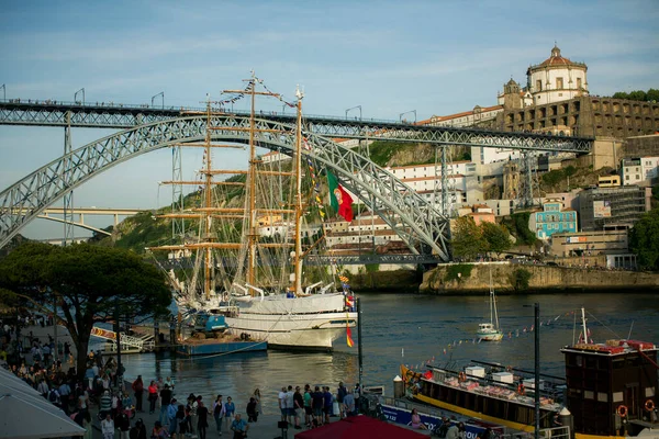 ポルトガルのポルト 2023年5月18日 訓練船Sagresは5月20日土曜日の海軍記念日を祝うためにポルトにいます 4日間 木曜日から日曜日まで 訓練船は自由に訪問できます — ストック写真