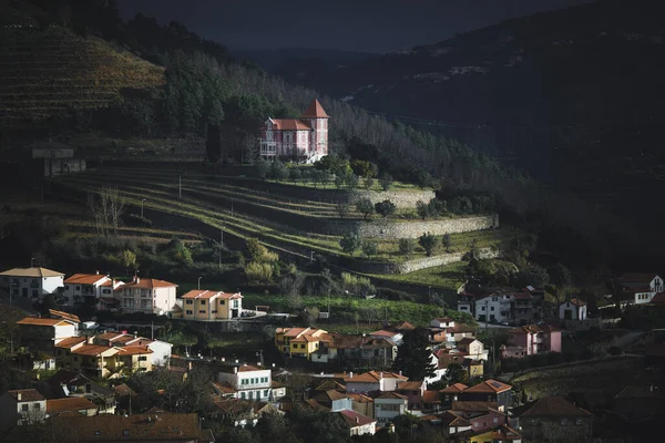 Ein Dorf Den Hügeln Des Dourotals Bei Bewölktem Wetter Portugal — Stockfoto