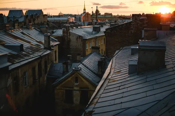 Захід Сонця Над Руфтопами Санкт Петербурга Росія Стокове Зображення