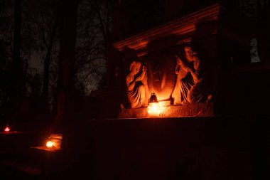 Lviv, Ukrayna - 1 Kasım 2022: Lychakiv Devlet Tarih ve Kültür Müzesi-Koruma Lviv, Ukrayna 'da Gece Azizler Günü