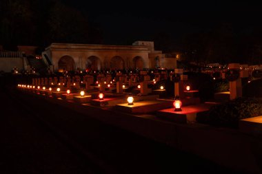 Lviv, Ukrayna - 1 Kasım 2022: Lychakiv Devlet Tarih ve Kültür Müzesi-Koruma Lviv, Ukrayna 'da Gece Azizler Günü