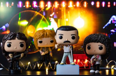 Washington, ABD - 29 Aralık 2022: Funko POP Queen grubunun vinil figürleri