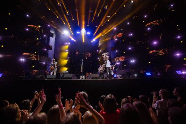 Lviv, Ukrayna - 14 Ağustos 2021: Ukrayna Şarkı Projesi 2021. Ukraynalı grup Vopli Vidopliassova (VV)