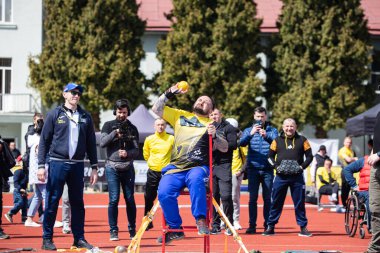 Lviv, Ukrayna - 29 Mayıs 2023: Invictus Games Ukrayna 2023, Lviv. Atletizm. Atış.