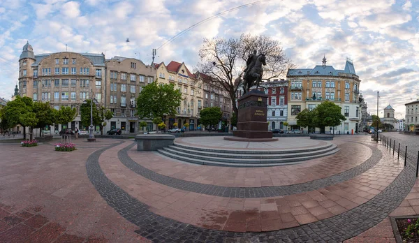 Lviv Ukraina Maj 2023 Monument Över Kung Danylo Halytskyi Lviv — Stockfoto