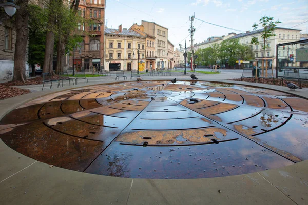 Lviv Ukrajna Május 2023 Szökőkút Szentelt Hős Ukrajna Dmytro Vinci — Stock Fotó