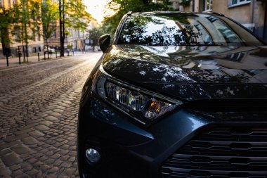 Lviv, Ukrayna - 15 Temmuz 2023: Toyota otomobiline yakın çekim