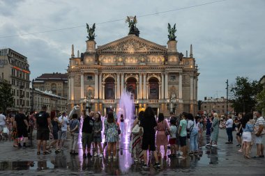 Lviv, Ukrayna - 12 Temmuz 2023: Lviv Ulusal Operası