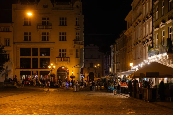 Lviv Ucrania Julio 2023 Gente Restaurante Aire Libre Lviv — Foto de Stock