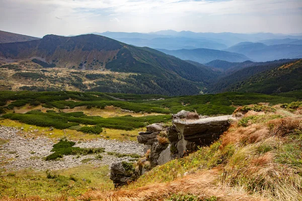 Γραφικό Τοπίο Της Οροσειράς Chornohora Στην Ουκρανική Καρπάθια — Φωτογραφία Αρχείου